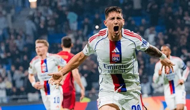 博鱼体育投注-官方：里昂买断朗斯前锋萨特里亚诺，并将他外租至赫塔费